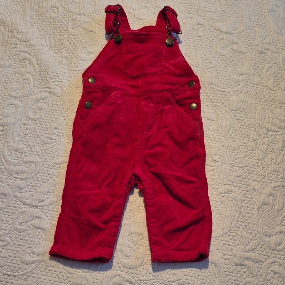 Hanna Andersson 70 or 6-12 months solid red corduroy overalls VVGUC